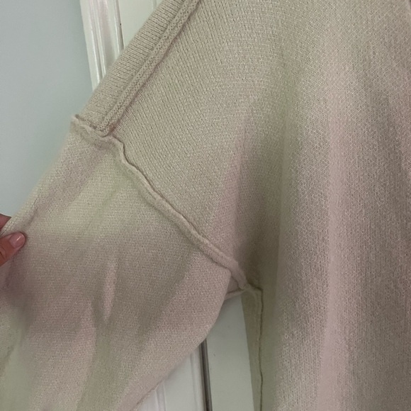 Free People Oversized Sweater - Picture 3 of 4